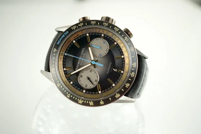 Front Raymond Weil Freelancer Bi-Compax Chronograph