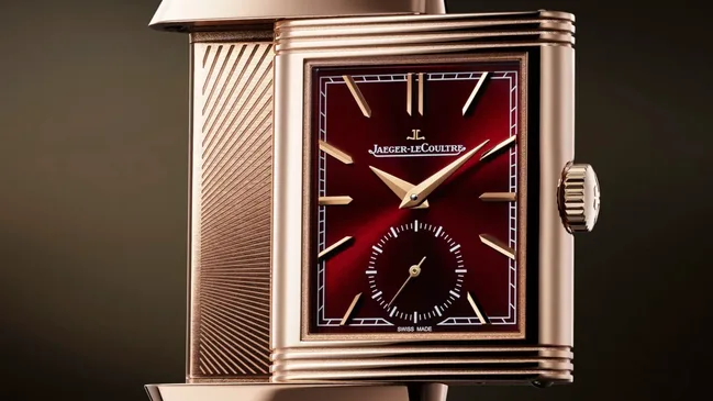 jaeger-lecoultre-reversotributesmallseconds-burgundy-01-16-9