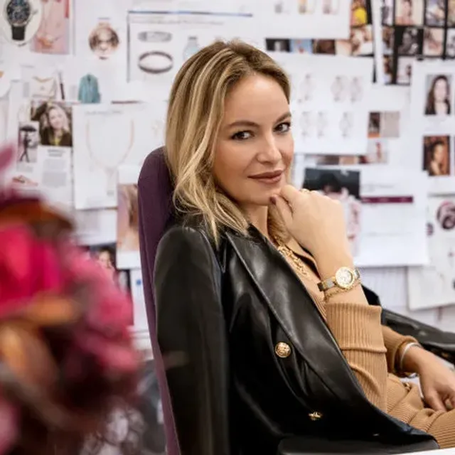 social-2022-12-coralie-nyt-434-edit