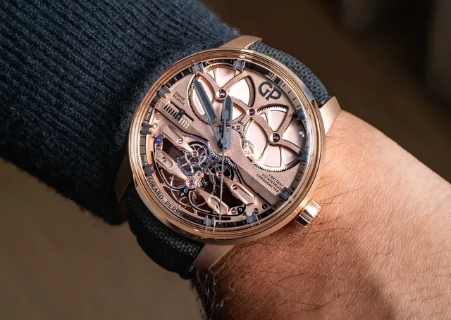 Girard-Perregaux-Neo-Constant-Escapement--6
