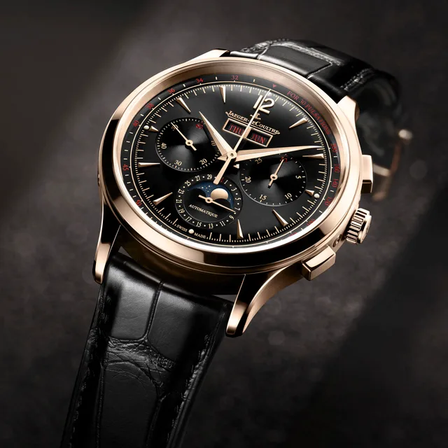 JAEGER-LECOULTRE_MASTER CONTROL CHRONOGRAPH CALENDAR_PINK GOLD_BLACK DIAL_Q413257J_CLOSEUP_1-1