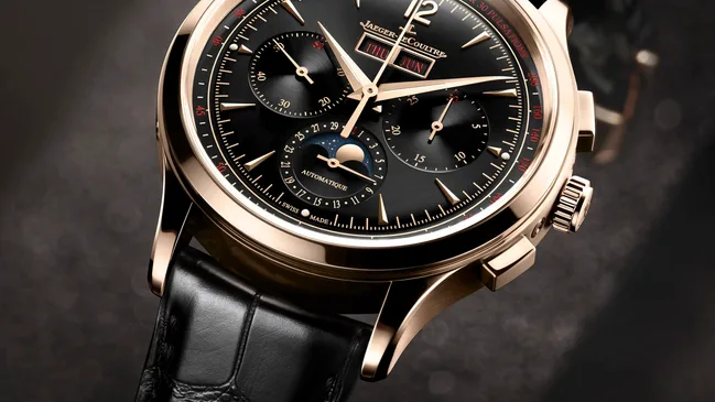 JAEGER-LECOULTRE_MASTER CONTROL CHRONOGRAPH CALENDAR_PINK GOLD_BLACK DIAL_Q413257J_CLOSEUP_1-1