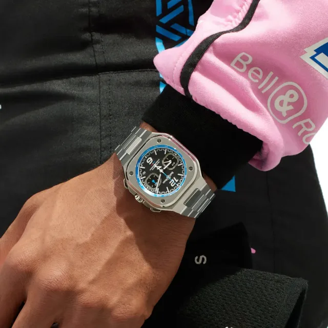 N12-030-BR05-CHRONO-ALPINE-A523