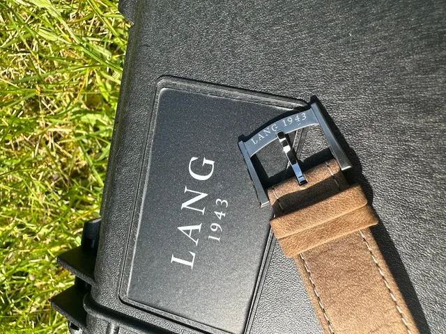 Lang-1943-Field-Watch-Edition-One-buckleJPG