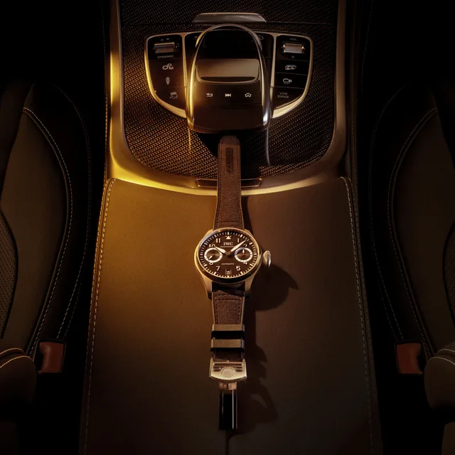 2023g-classgrandeditiong63xiwccooperationcampaignm06interiorwatch001v41srgbhd