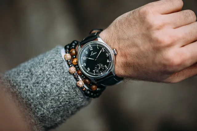 862105.2-Bremerhaven-425_Wrist_web