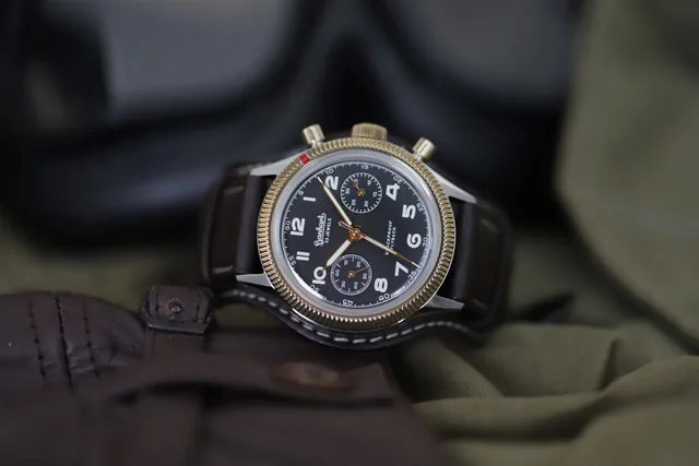 Hnhart-417C-Chronos-Beauty