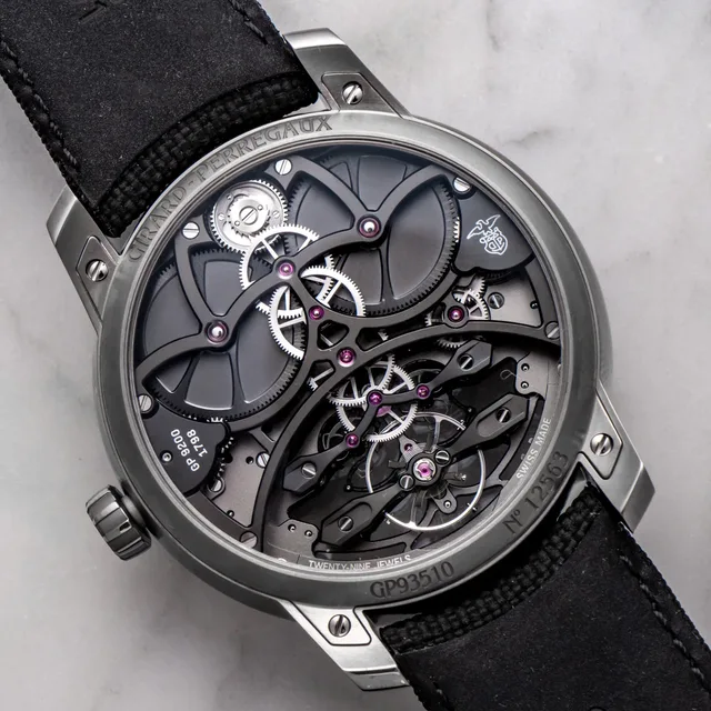 Girard-Perregaux-Neo-Constant-Escapement-5