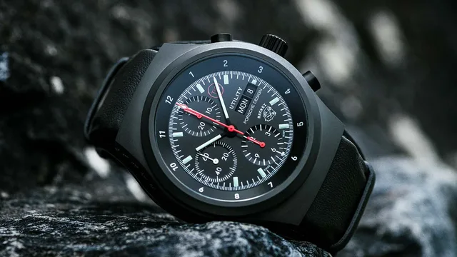 Porsche_Design_Chronograph_1_Utility_Frontal_Press_2023