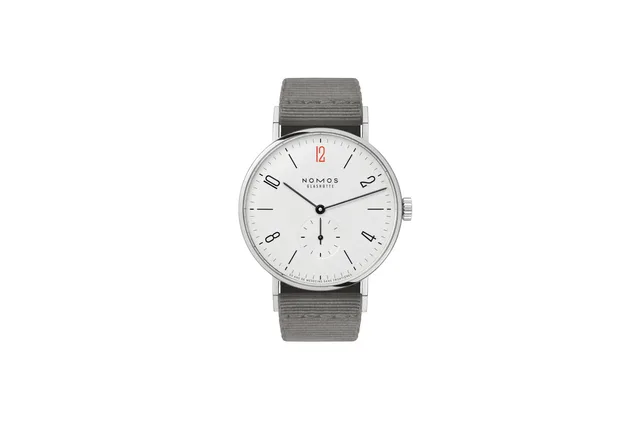 01_NOMOS_advent_calendar_2023_Tangente_38_50_ans_Medecins_Sans_Frontieres