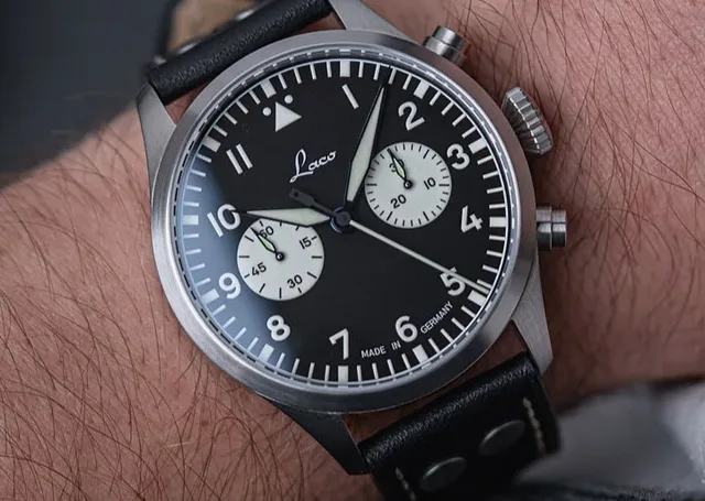 862166_Edition-98-wrist