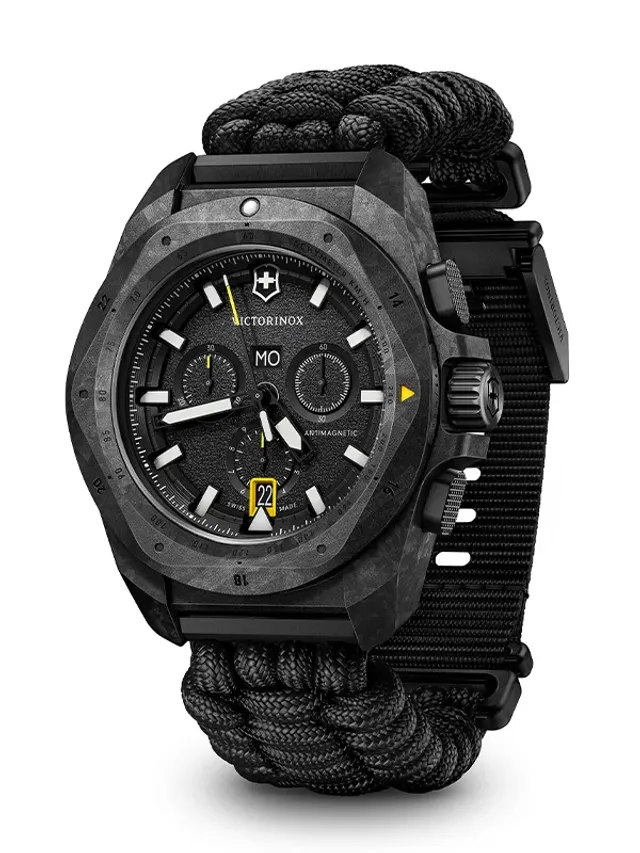 ADD23024_Images-for-WatchTime-Articles-and-Newsletters_600x800_WAT_241989-1_FR