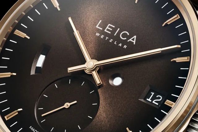 Leica_Watch_ZM_1_Gold_limited_Edition_front_CU3_HiRes