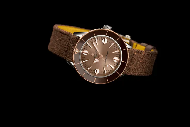 11_Breitling-Superocean-Heritage-57-Highlands_Ref.-U10340E31A1A1_RGB