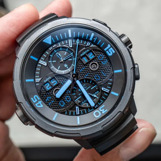 IWC-Aquatimer-Perpetual-Calendar-Digital-Month-Aquaman-16