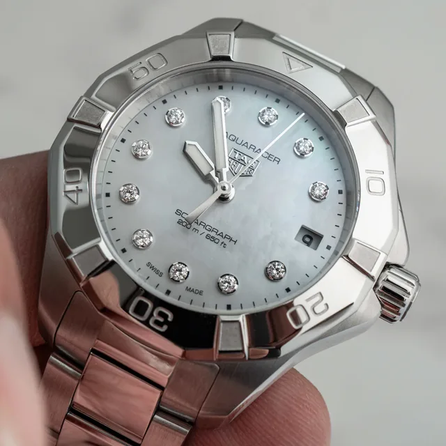 TAG-Heuer-Aquaracer-Professional-200-Solargraph-34mm--4