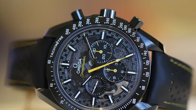 Omega_Speedmaster_Dark_Side_of_Moon_Apollo_8_Featured_Biel_2024