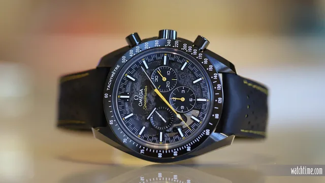 Omega_Speedmaster_Dark_Side_of_Moon_Apollo_8_Frontal_Biel_2024