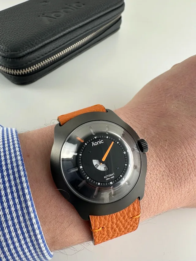 Aonic on wrist
