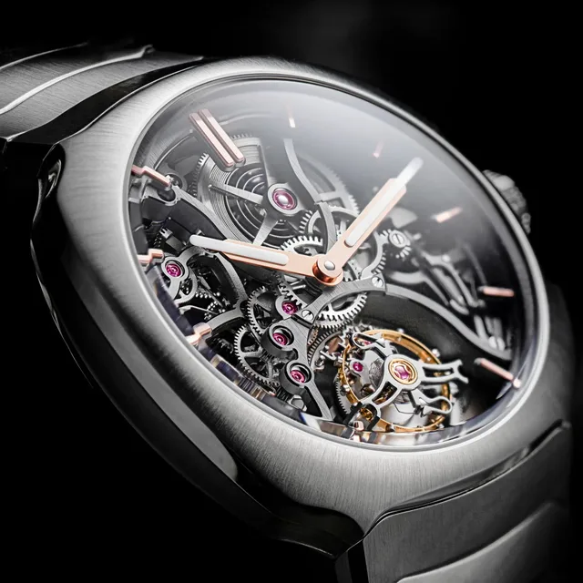H-Moser-Cie-Streamliner-Tourbillon-Skeleton-Double-Hairspring--2