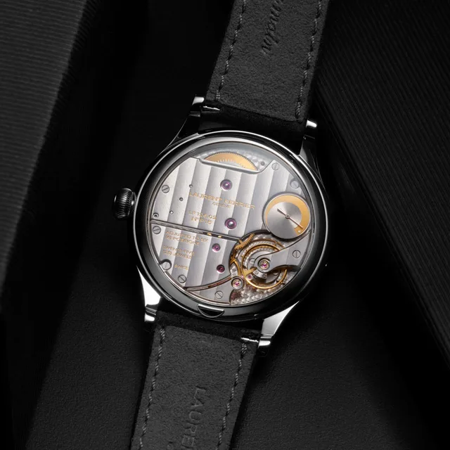 LAURENT-FERRIER_CLASSIC-MOON_STAINLESS-STEEL_BLUE-CASE-BACK-3-Lifestyle-Front-HD