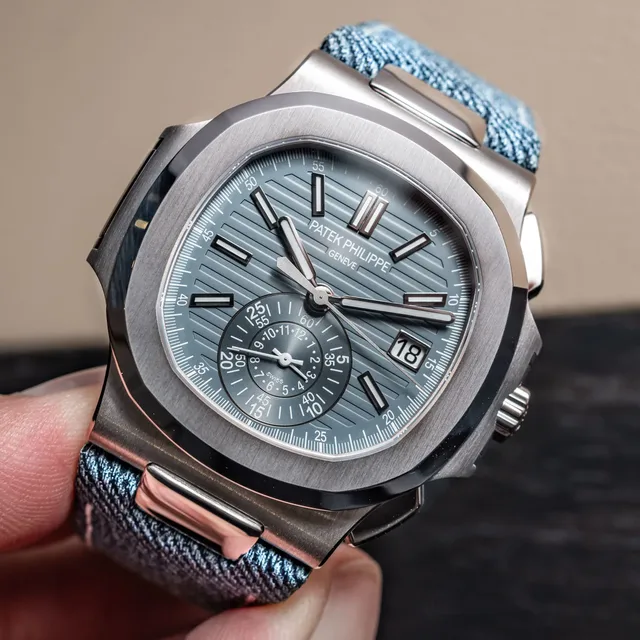 Patek-Philippe-Nautilus-Flyback-Chronograph-