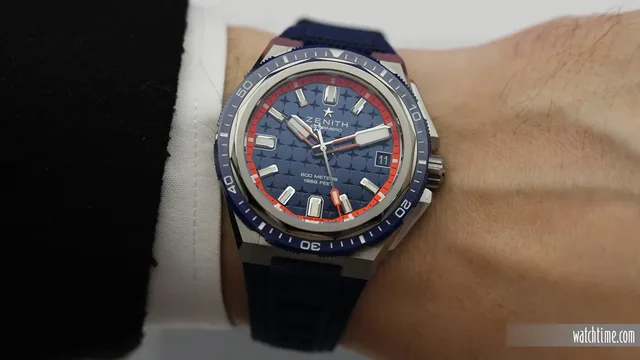 Zenith_Defy_Extreme_Diver_Blue_Strap_Wristshot_Geneva_2024