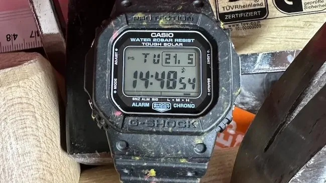 Gshock-G5600BG-front