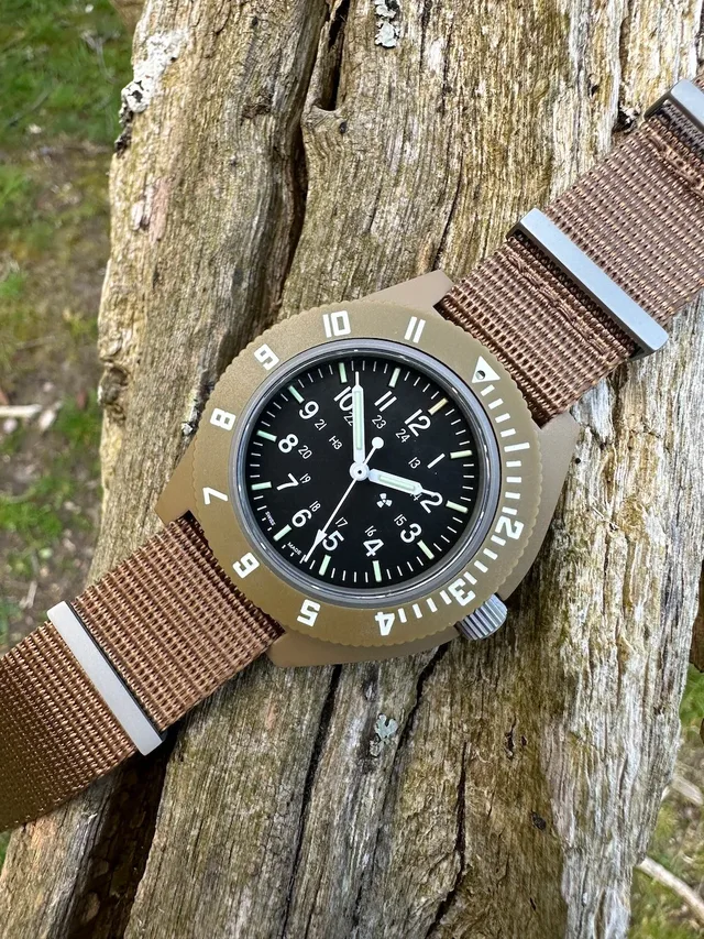 Marathon's Desert Tan Pilot's Navigator Is Made for the Military