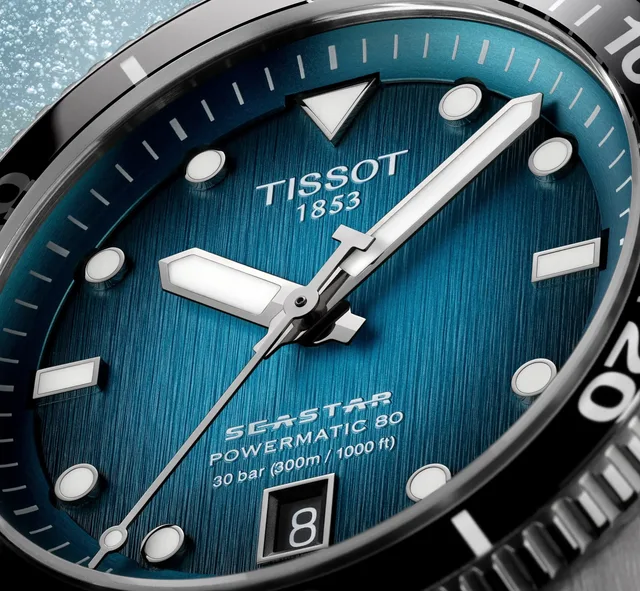 Tis-Adv-Seastar40Auto-Close_Up_Cadran