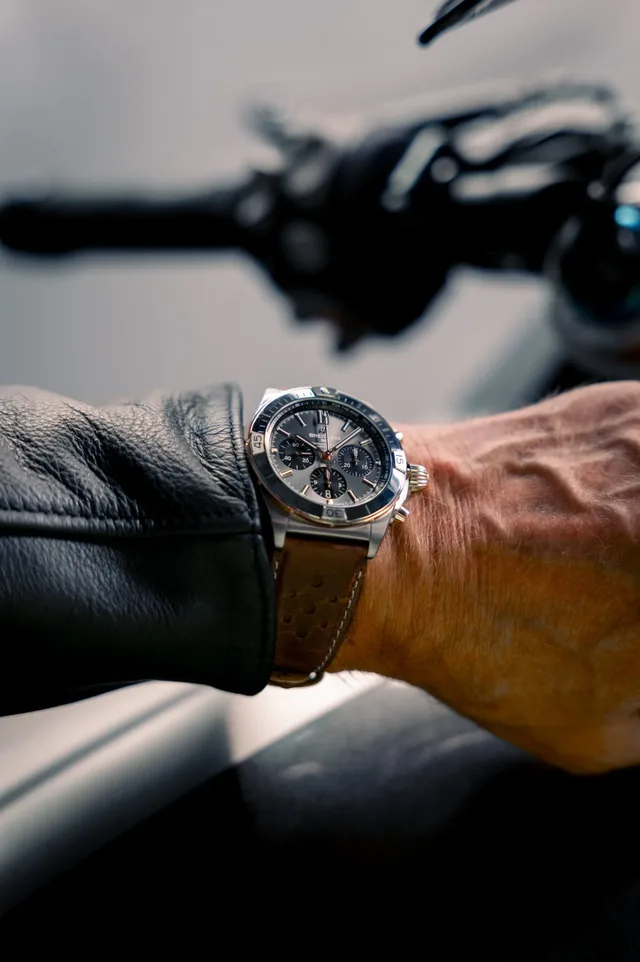 Breitling Chronomat B01 42 Triumph_Ref. TB0134101M1X1_RGB