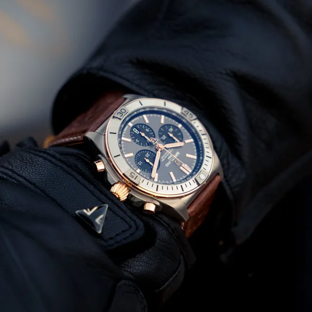 Breitling Chronomat B01 42 Triumph_Ref. TB0134101M1X1_RGB