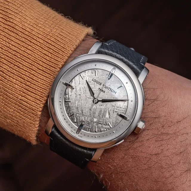 Louis Vuitton escale