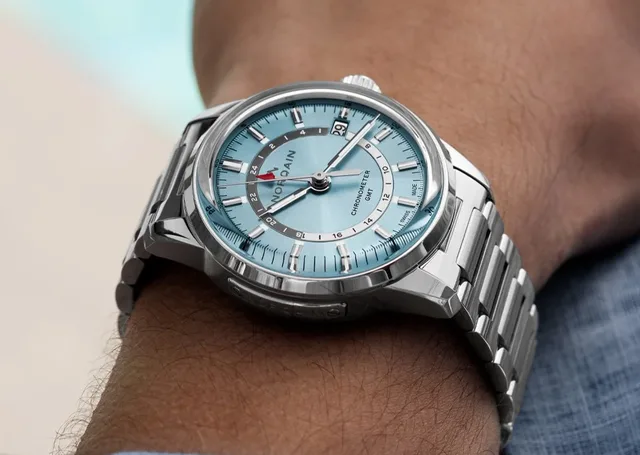 NORQAIN_Freedom_GMT_40mm_IceBlue_IG_Story_1080x1920_4