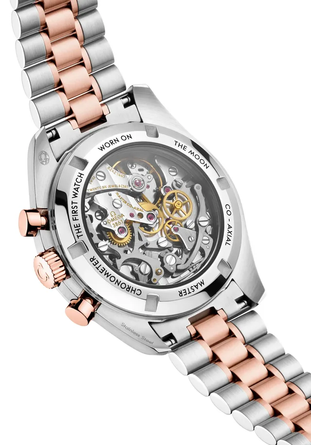 OMEGA_Speedmaster_310.20.42.50.99.001_SP_Packshot_ThreeQuarter_RGB