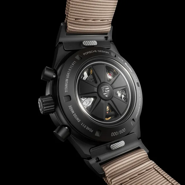 M06_CHRONOGRAPH_1_50_JAHRE_911_TURBO_EDITION_Nylon_Back_B_rgb_low