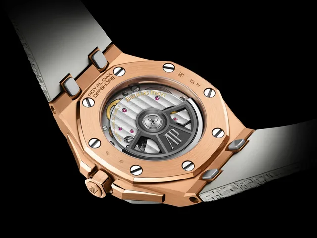 WT_Audemars_Piguet_ROO_77605OK-OO-A101CA-01_backcase_GP06
