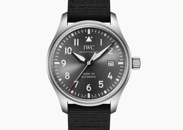 WT_IWC_Pilots-Watch-Mark-XX-Patrouille-Suisse