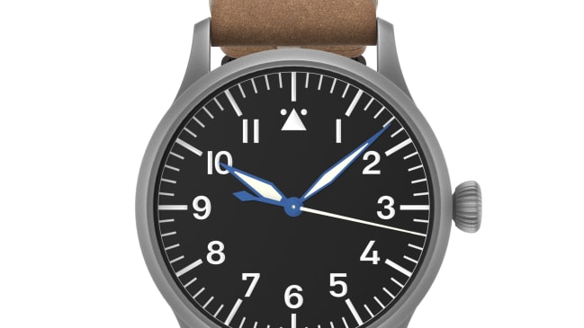 STOWA_Zentralsekunde_AntikBraun_rough_white_front