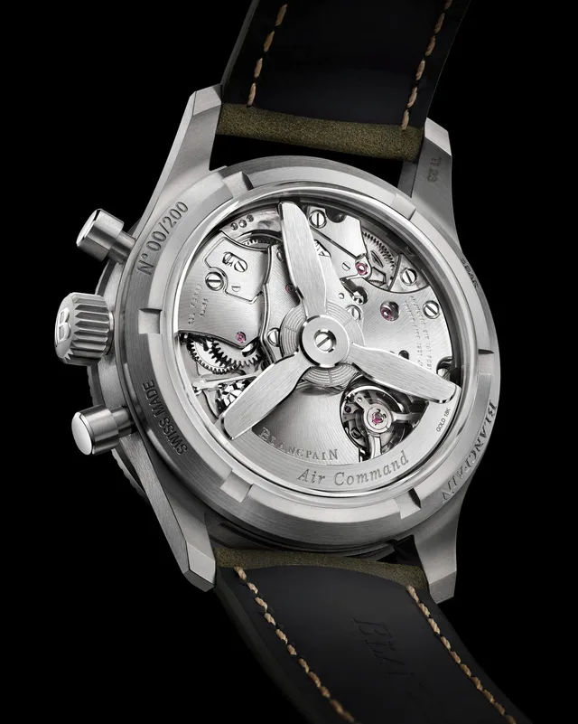 WT_Blancpain_Air_Command_AC02_12B53_63A_PR_back_RGB