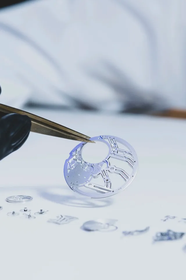 WT_Speake_Marin_Speake-Marin-Ripples-Skeleton_Atelier-60