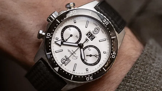 Digital-1-37-23-03-80-33_SeaQ_Chrono_Lifestyle19_2149__colour