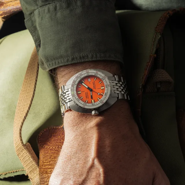 Doxa_SUB-300T-Professional_aristera_lifestyle_picture_IG_3