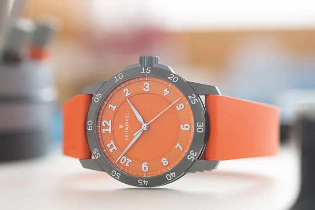 Zeitwinkel-240°-orange