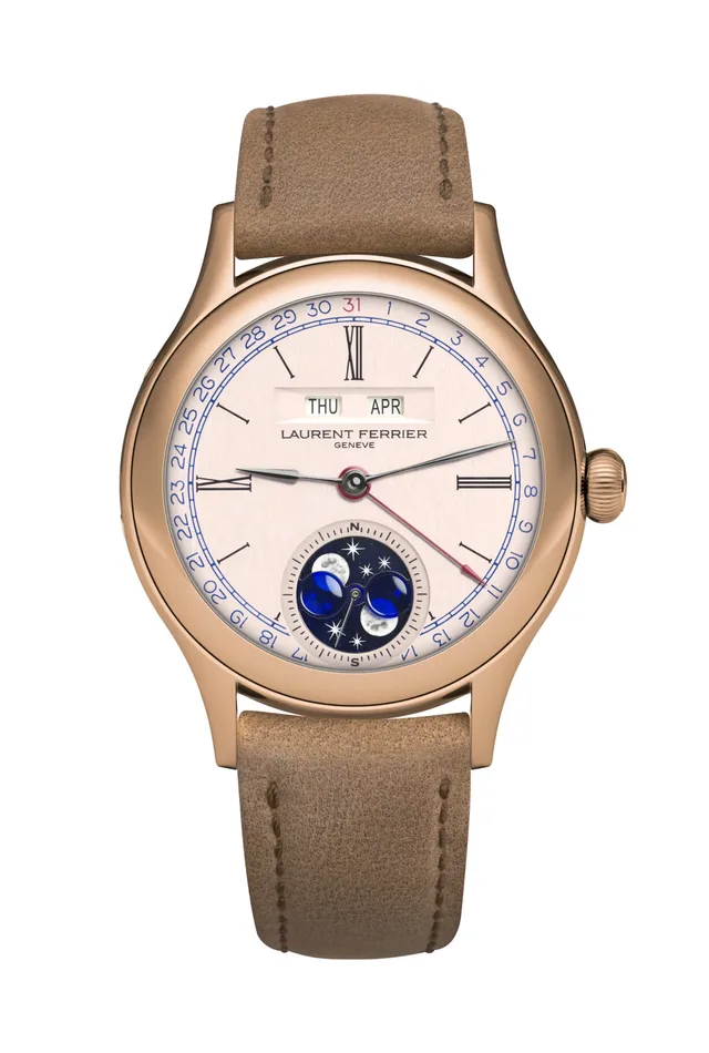 1718906313_LAURENT_FERRIER_-_CLASSIC_MOON_SILVER_-_FRONT_SOLDIER_-_WHITE-BACKGROUND