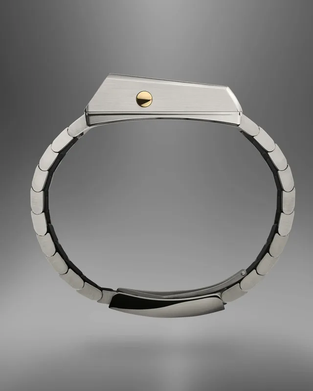 39800-21-3199-6CM_Casquette_2.0_Titanium__Gold_Mood-3
