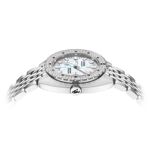 DOXA_SUB_200T_Diamonds_Side