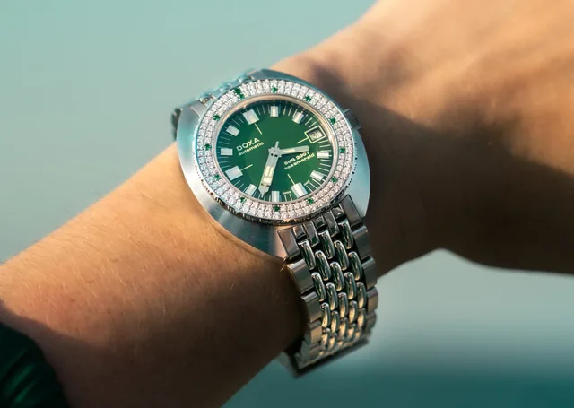 Doxa_SUB_200T_Diamanten_Aufmacher