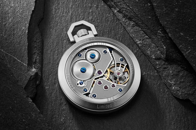 Aerowatch_Taschenuhr_Milan_Back