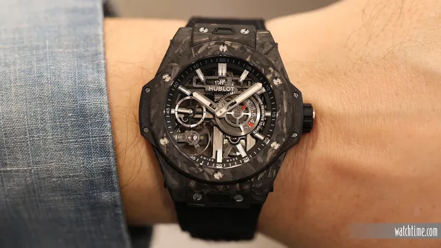 Hublot_Big_Bang_Carbon_2025_Wrist_ZRH